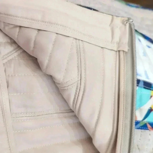 💥HOST PICK🔥BCBG  Skirt - Picture 5 of 12